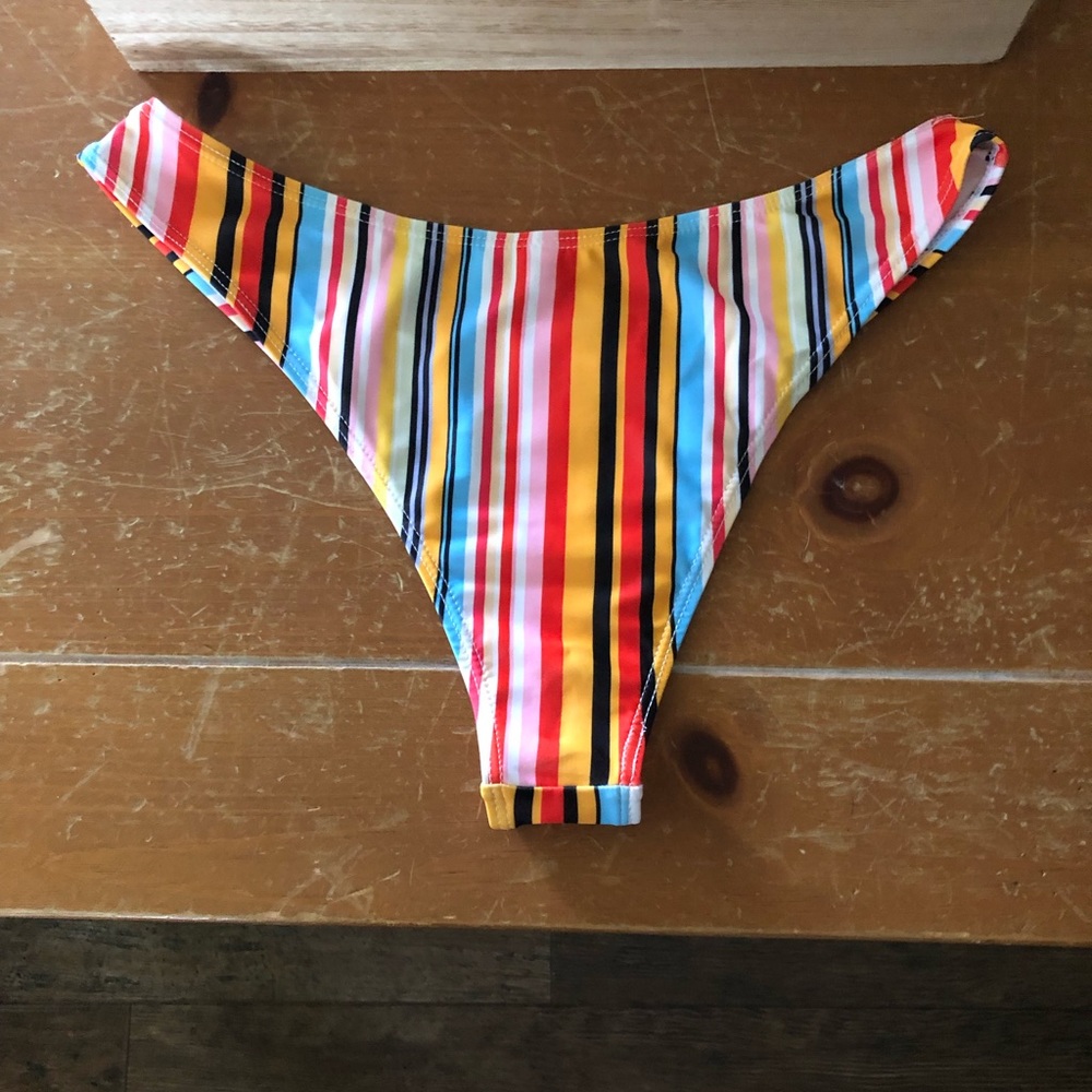 Bikini bottoms - Picture 2 of 2